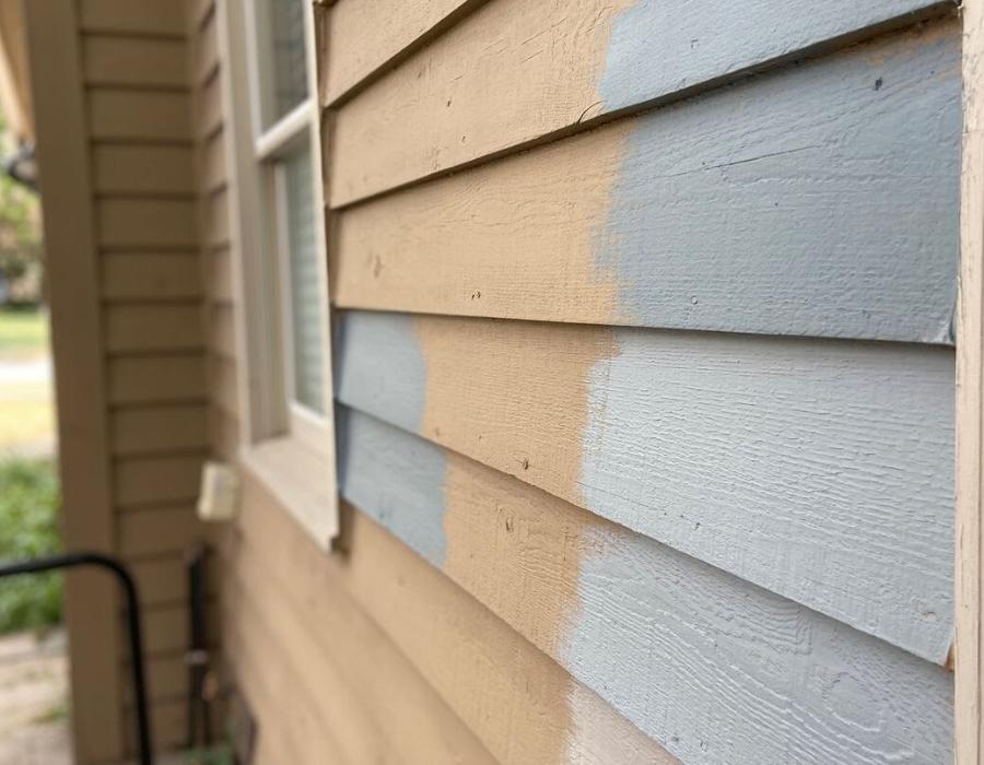 How Many Coats of Paint Should be Applied to the Exterior of Your Home